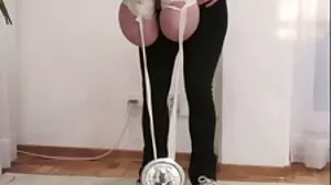 Anal dojrzałe mamuśki i squirt z Adirą