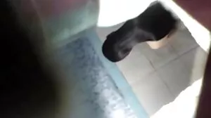 Pomocy, mamuski dojrzale utknąłem w mojej koszuli!