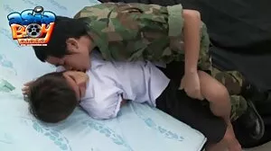 Cherry dojrzałe mamuśki z młodymi Kiss, osobisty przewodnik turystyczny